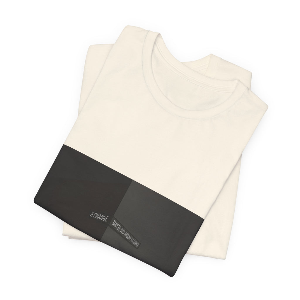 Minimal Noir Tee