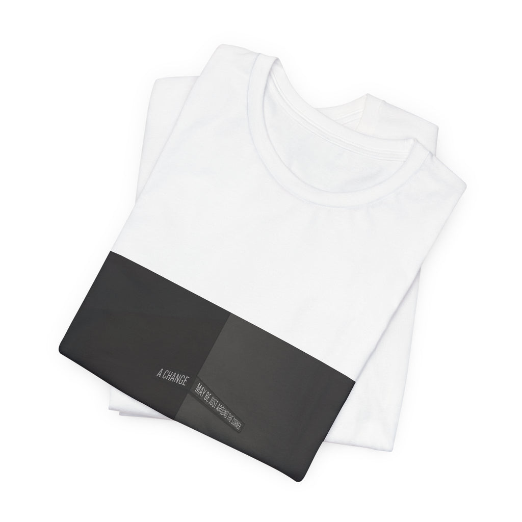 Minimal Noir Tee