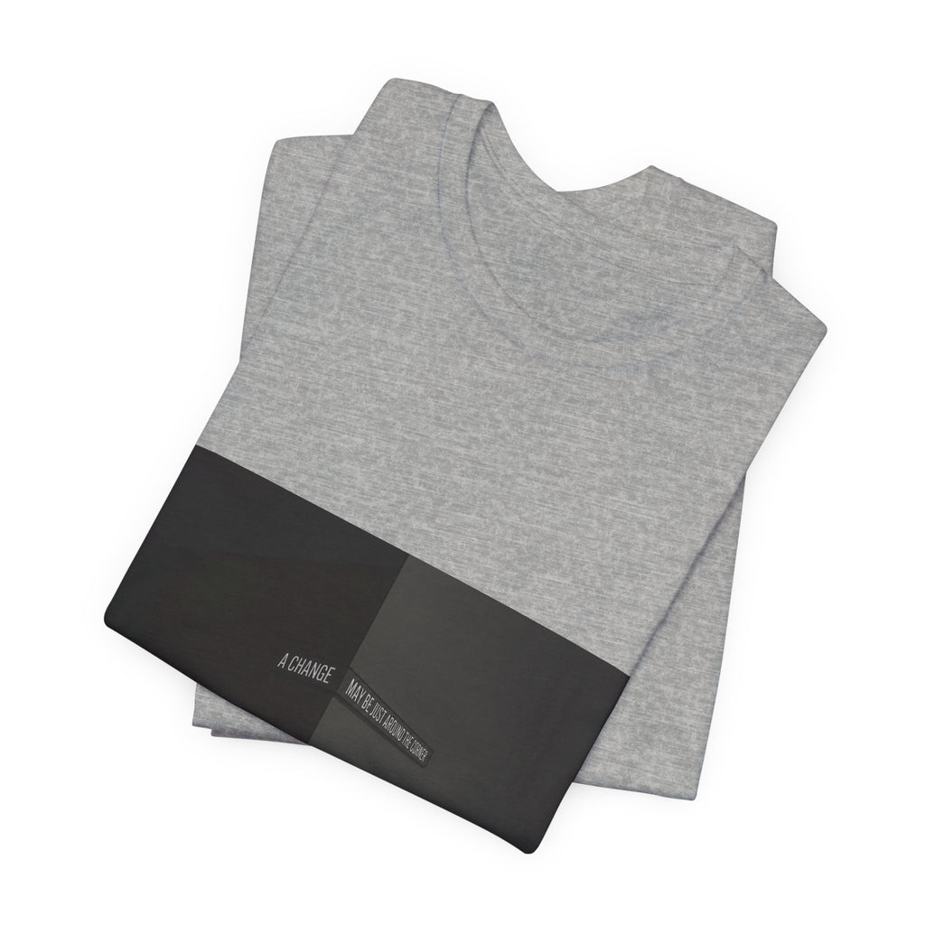 Minimal Noir Tee