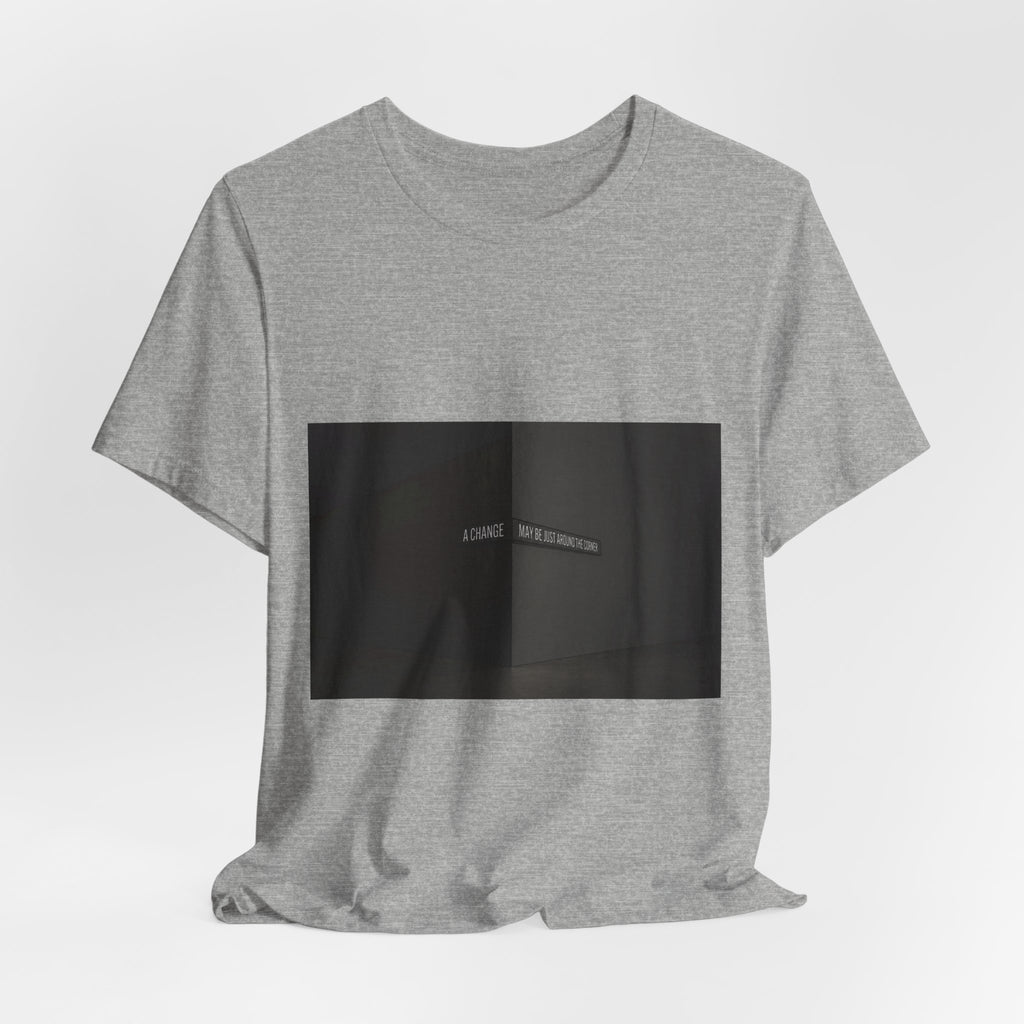 Minimal Noir Tee